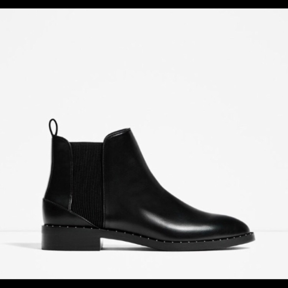 ZARA BLACK STUDDED CHELSEA BOOTIES